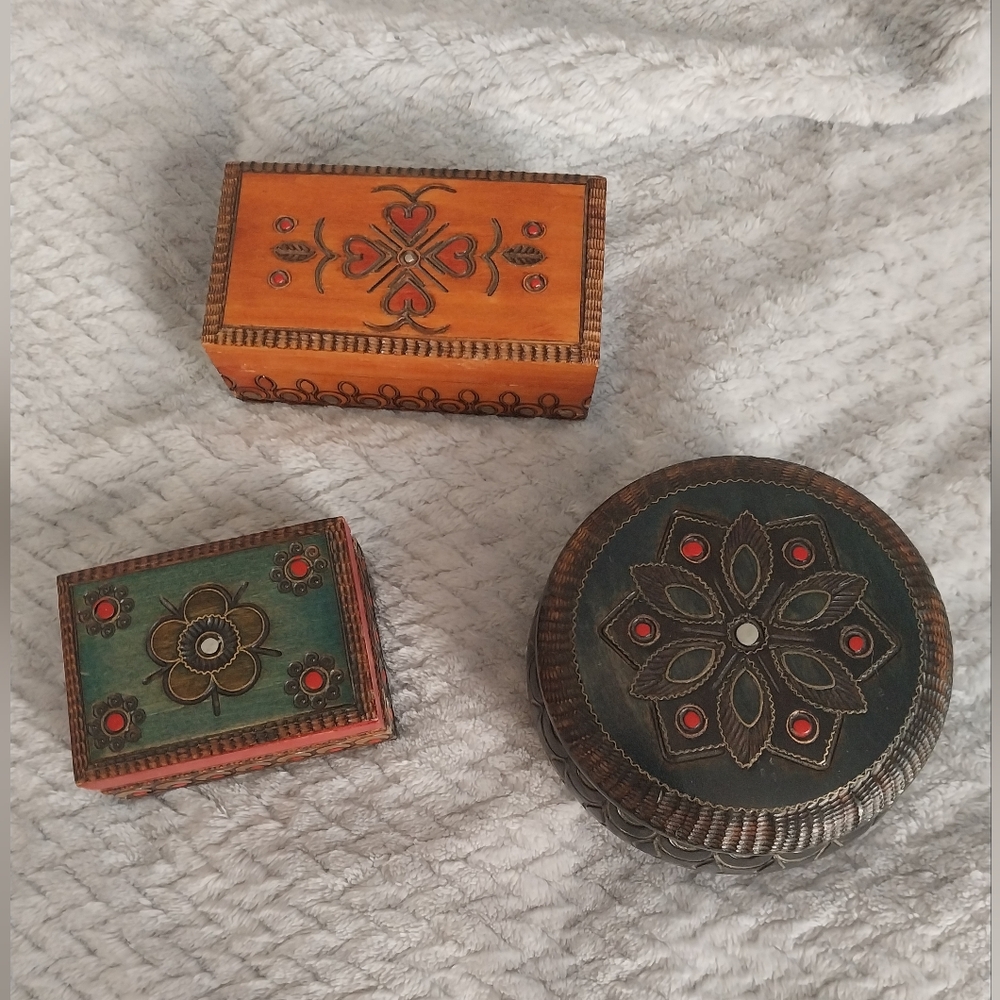 Artisan Made Wood Carved Made in Poland Trinket Boxes (Set of 3)